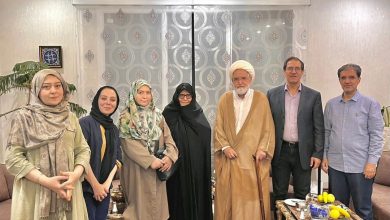 دیدار فرزندان موسوی با کروبی