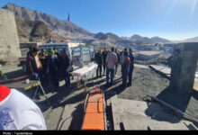 محبوس شدن ۲۴ کارگر در پی ریزش معدن