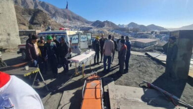محبوس شدن ۲۴ کارگر در پی ریزش معدن