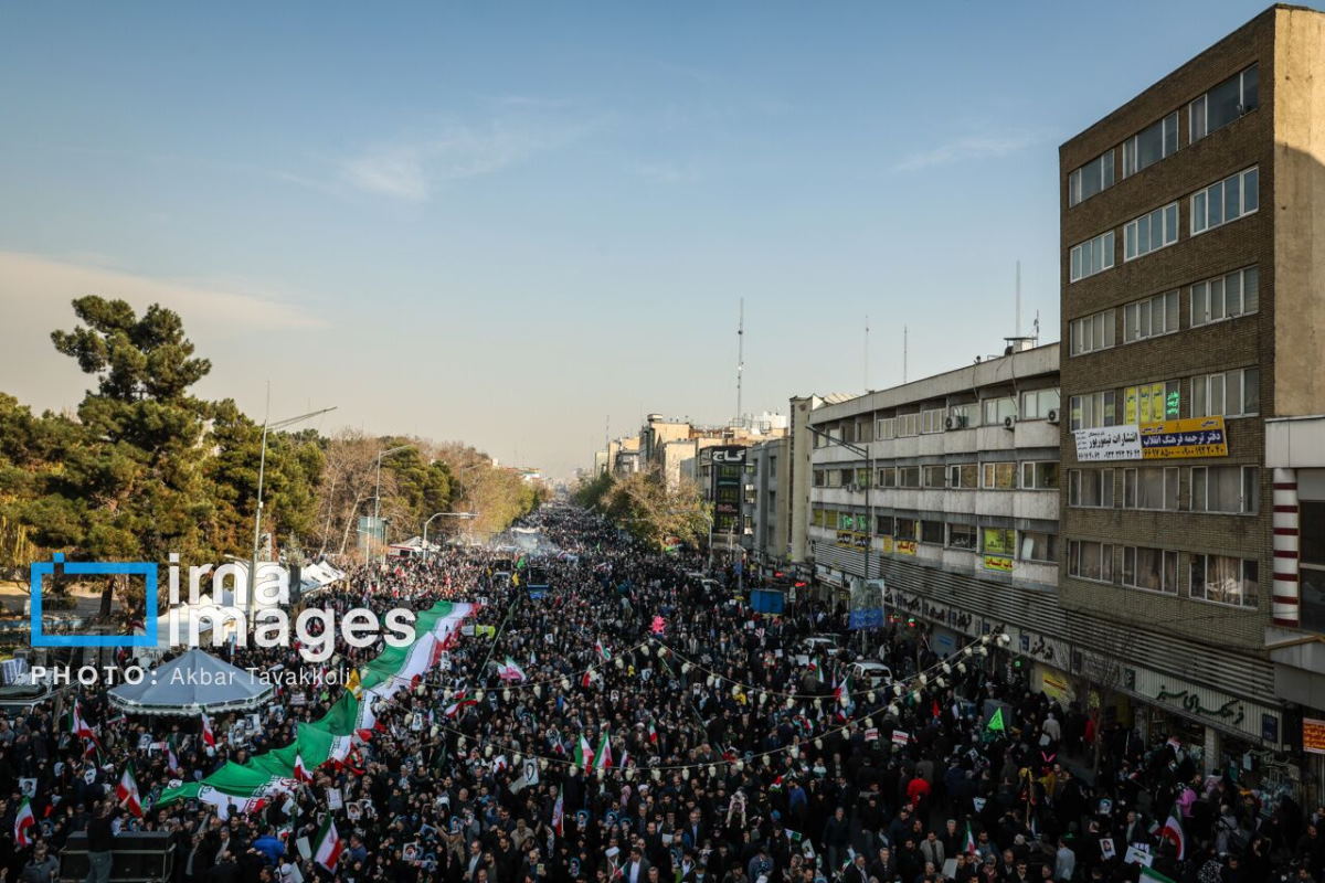 موافقت مجلس با حق برگزاری اجتماع و راهپیمایی برای همه اشخاص