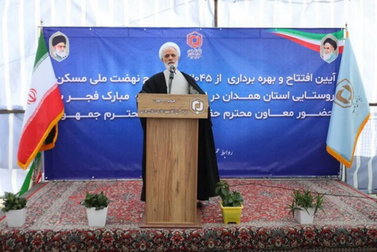 «رئیس جمهور شخصا روند اجرای طرحهای مسکن را پیگیری میکند»