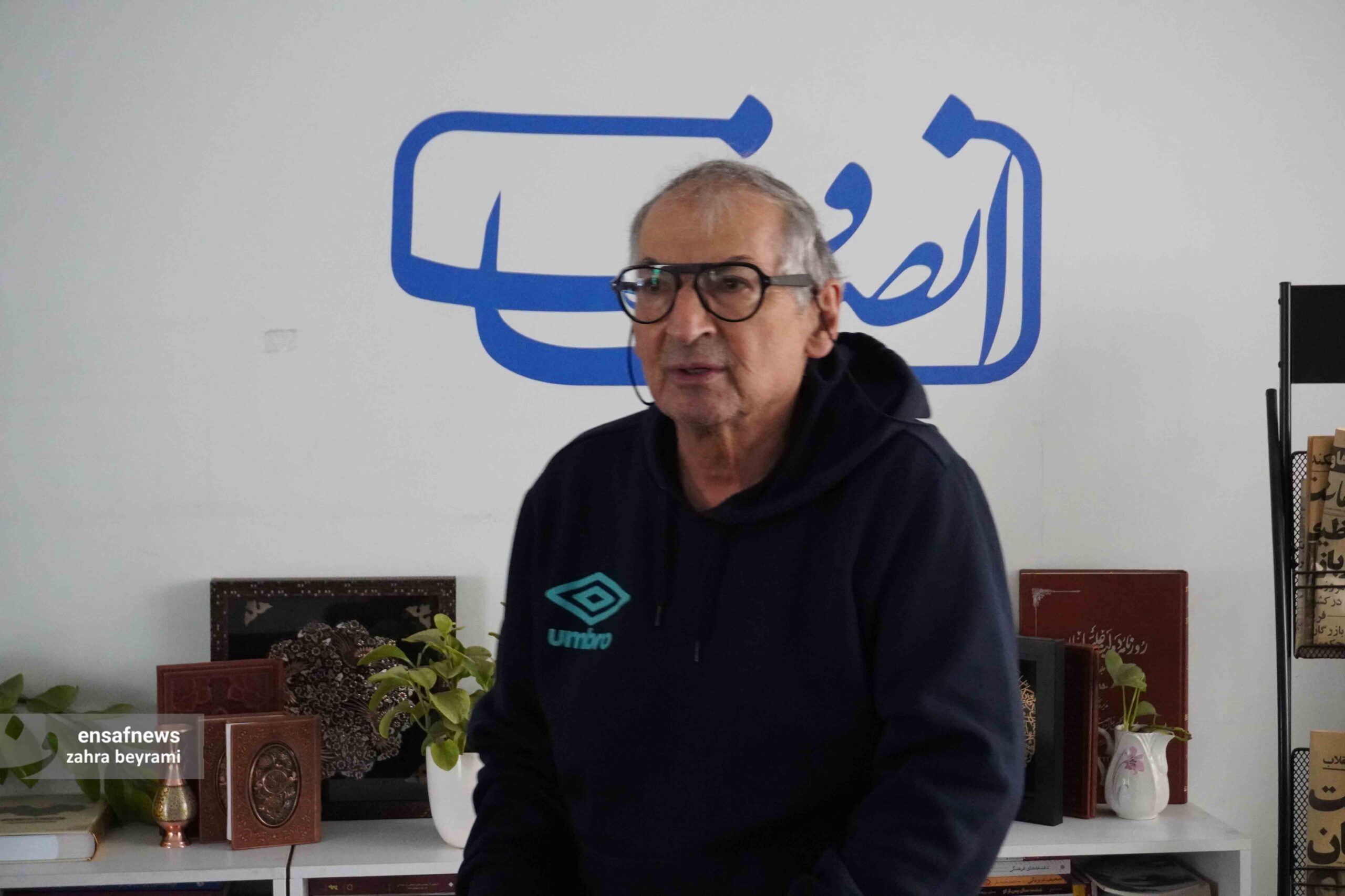 زیباکلام: «نظام بیدی نیست که با این بادها بلرزد»