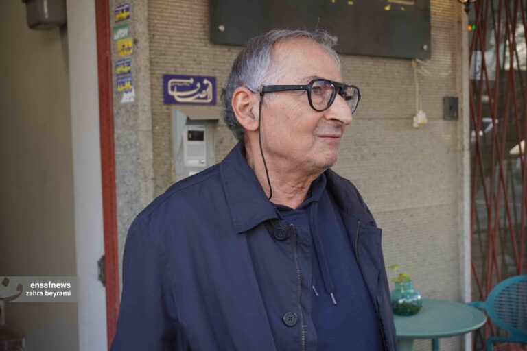 صادق زیباکلام