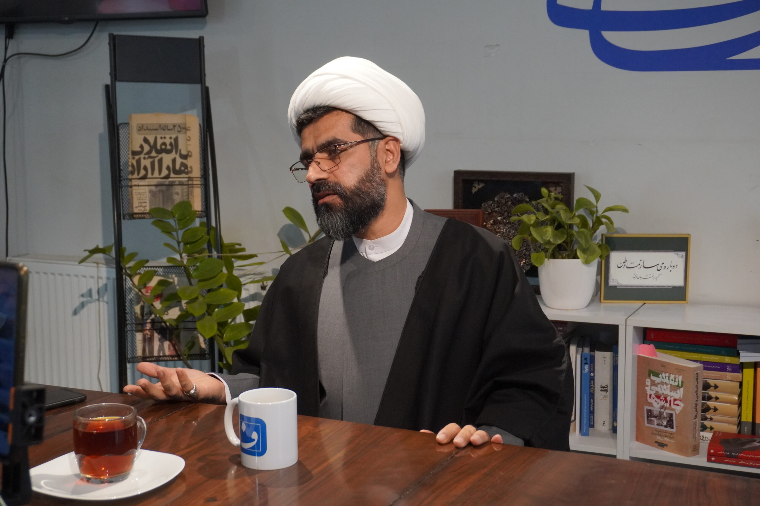 رشید داوودی: آغاز اعتراضات ۹۶، ۹۸ و ۱۴۰۴ مشکوک بود  | خشونت نتیجه‌ی بی توجهی به خواست مردم است [+فیلم]