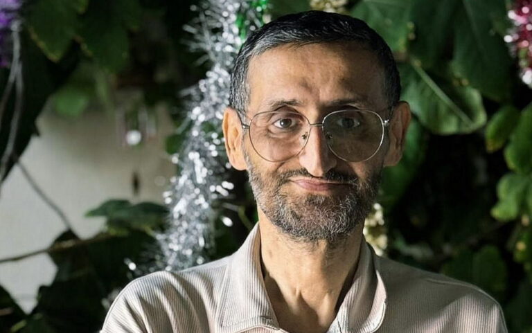 زارع فومنی درگذشت