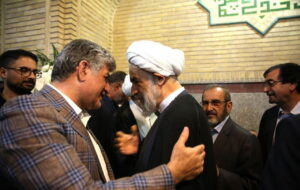 عکسی | حضور معاون دفتر رهبری در مراسم ترحیم خواهر خاتمی
